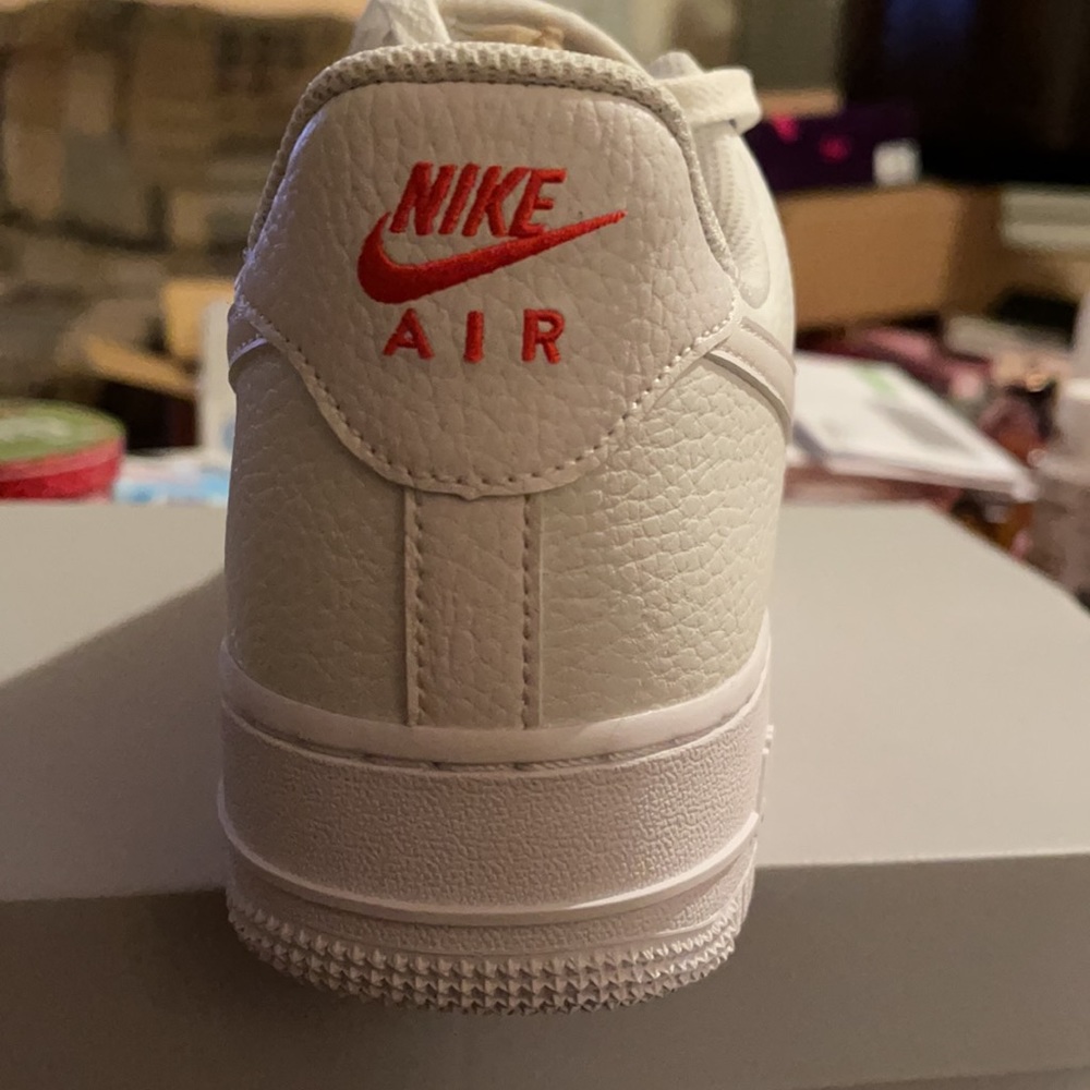 NWT - Nike Air Force 1 '07 ESS Sneaker Size 12 - Picture 7 of 7
